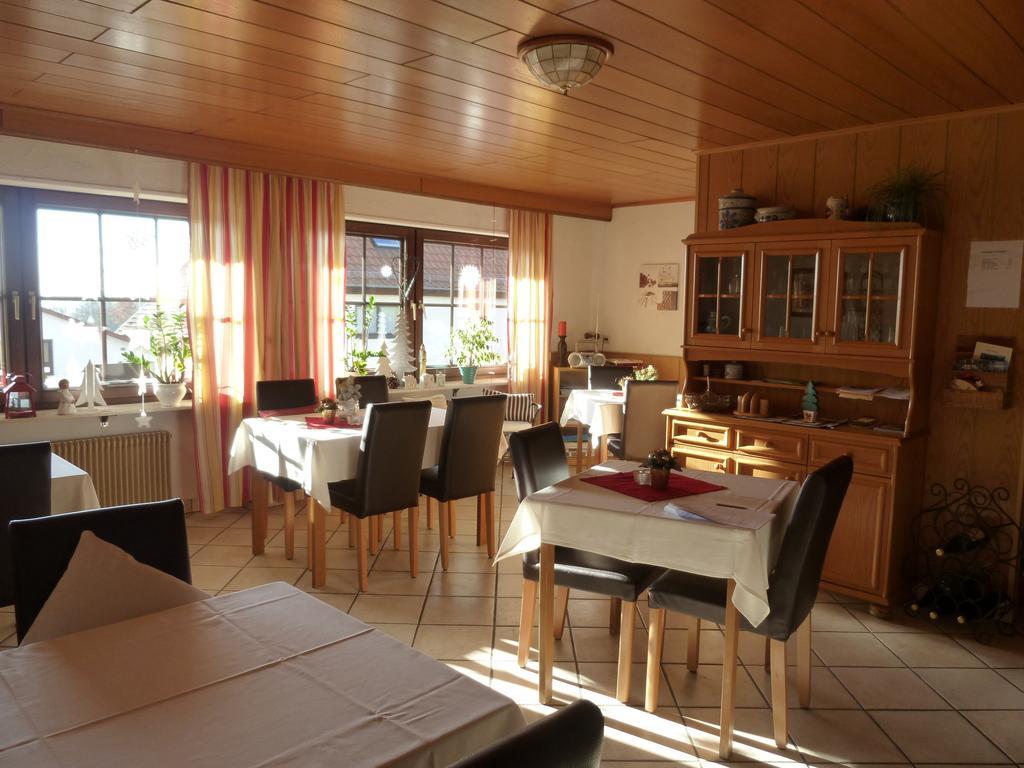 Pension Am Limespfad Hesselbach ภายนอก รูปภาพ