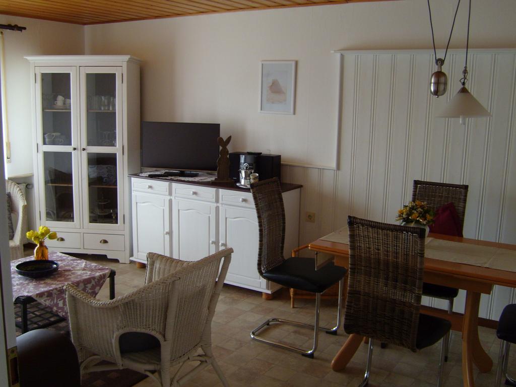 Pension Am Limespfad Hesselbach ภายนอก รูปภาพ